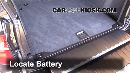 2013 BMW X5 xDrive35i 3.0L 6 Cyl. Turbo Battery Replace